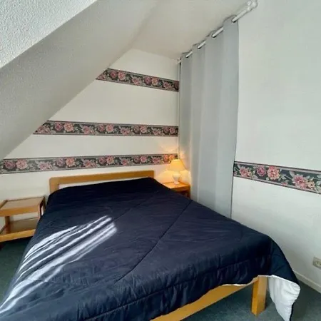 ヴィラ Maison Proche Avec Jardinet, 3 Pieces, 40m², Parking Prive, Animaux Acceptes - Fr-1-478-131