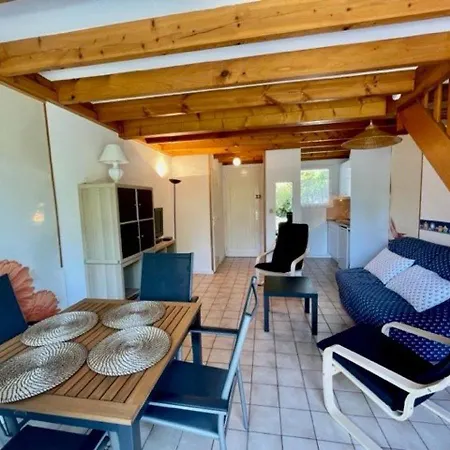 Maison Proche Avec Jardinet, 3 Pieces, 40m², Parking Prive, Animaux Acceptes - Fr-1-478-131 ヴィラ